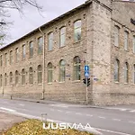 Cozy Loft Near Old Town